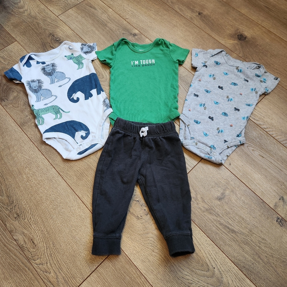 Carter's 6 months onesies and pants